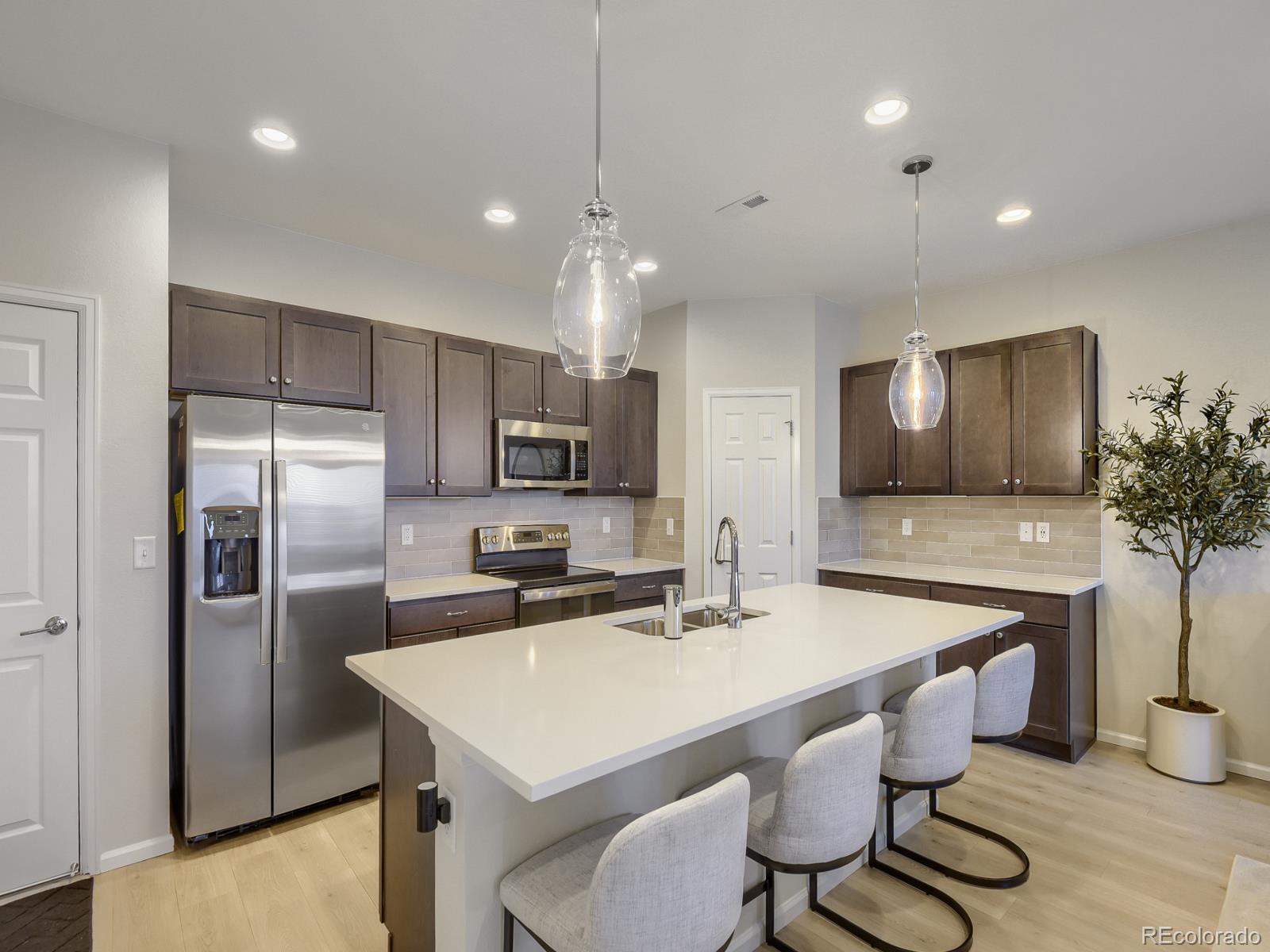 19153 E 65th Place 5
