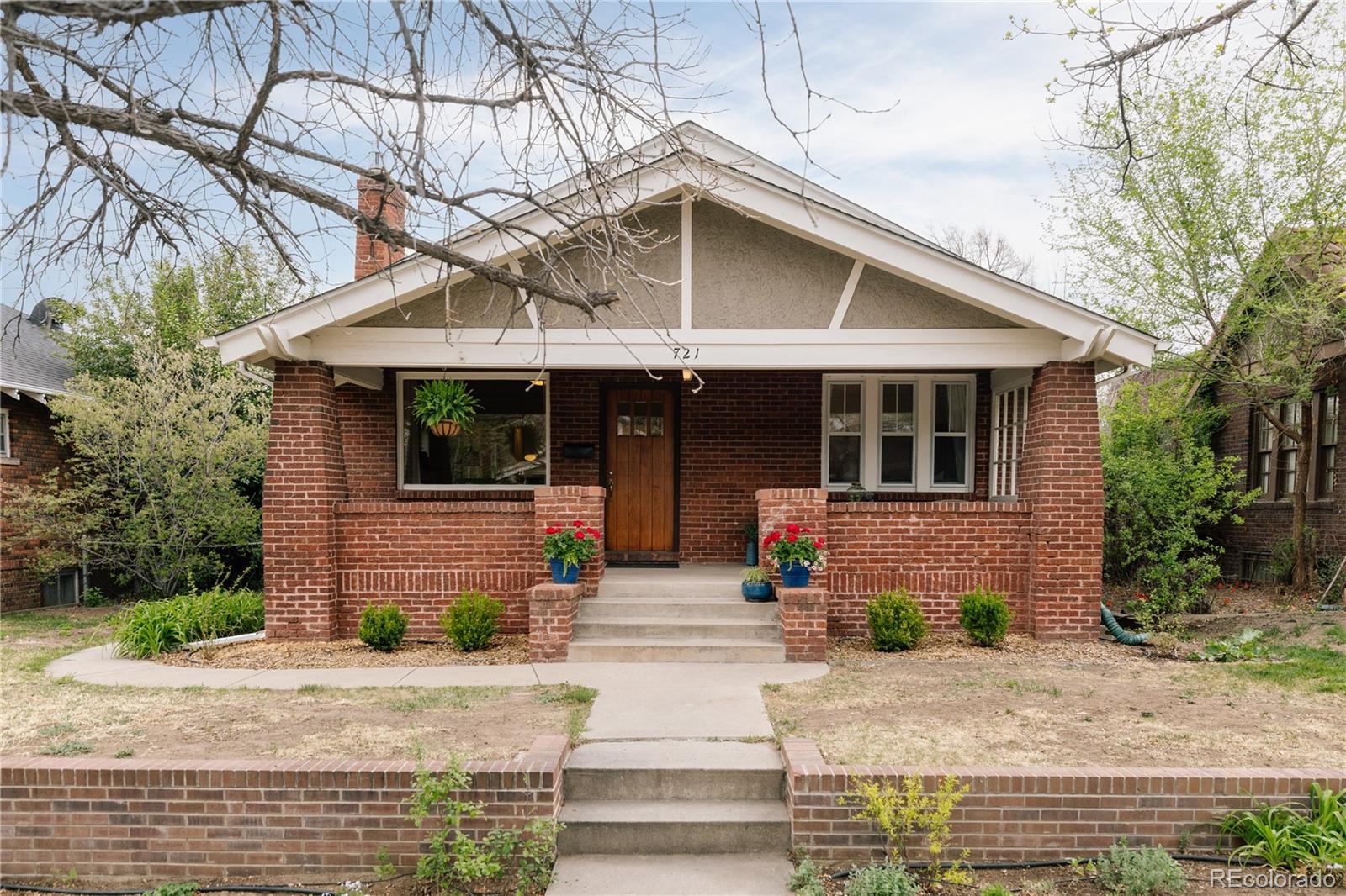 721 Elizabeth Street