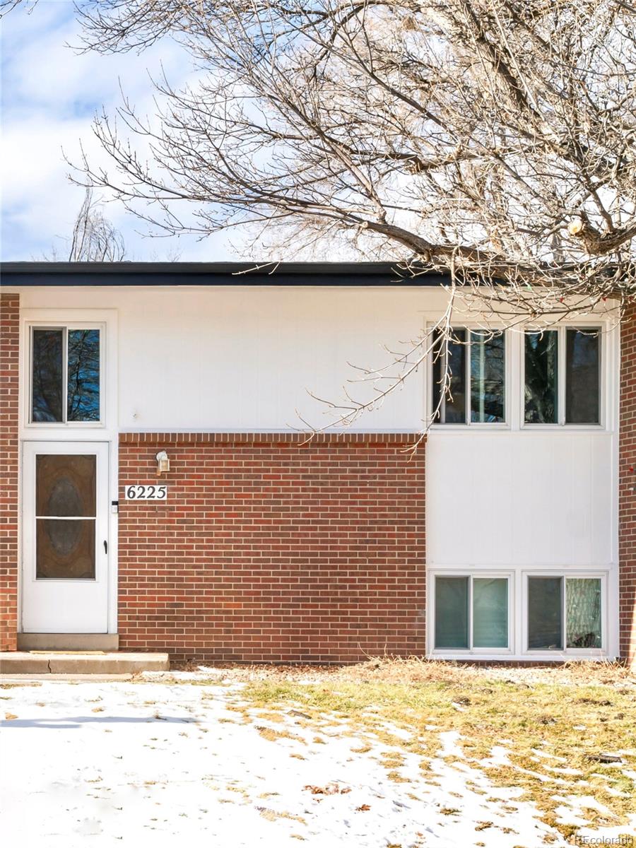 6225 S Sterne Parkway