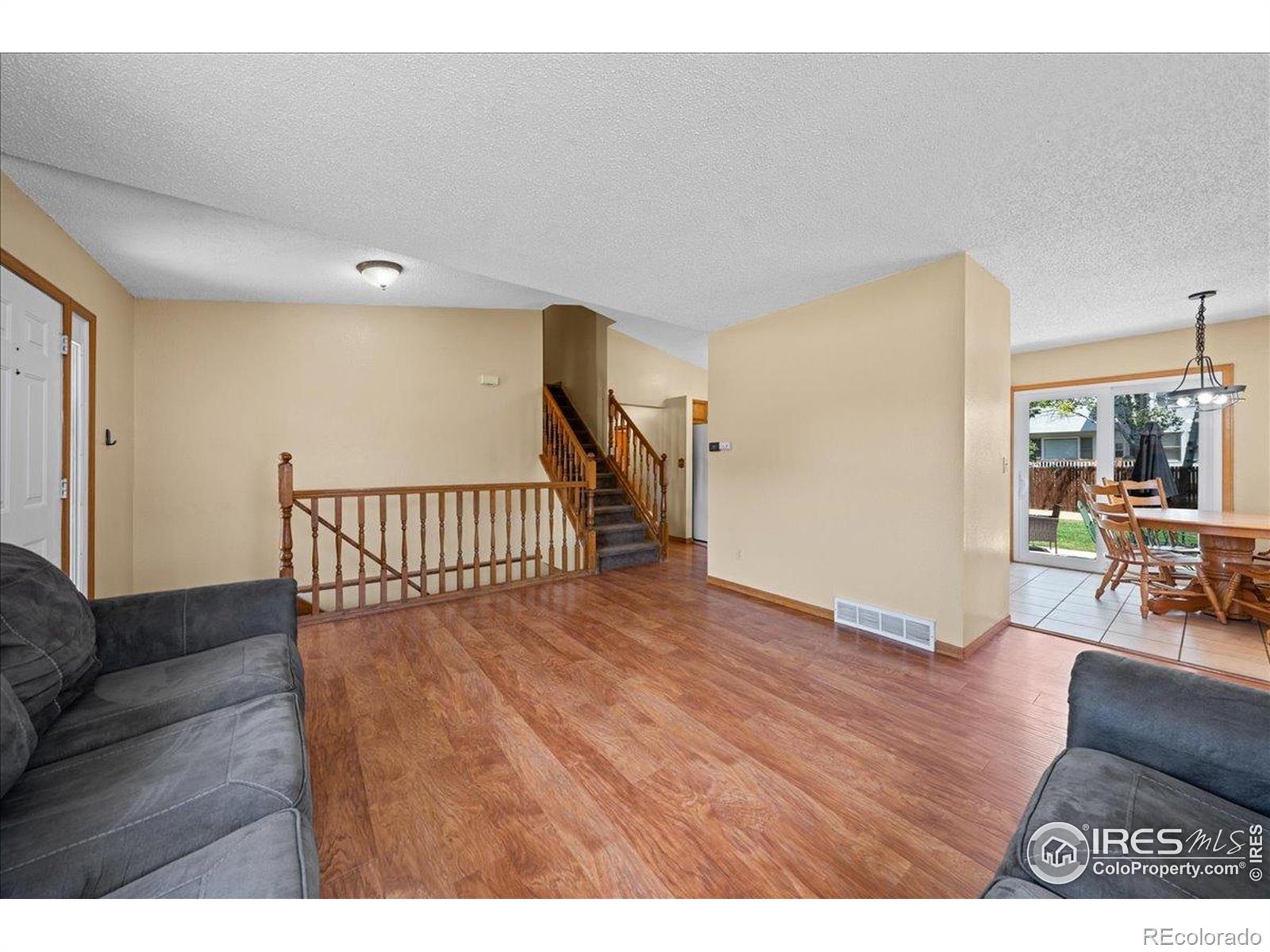 1345 2nd St Rd