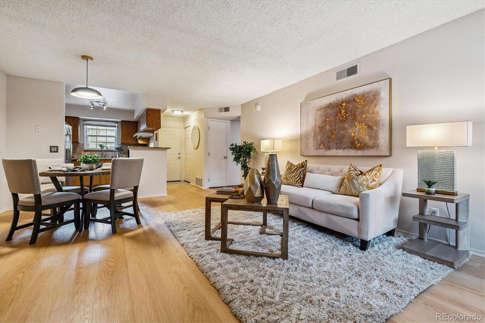 2710 E Otero Place 6, Centennial, CO, 80122 4 2710 E Otero Place 6