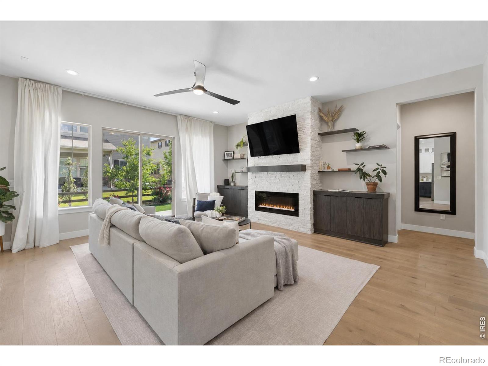 1321 Fountain Lane