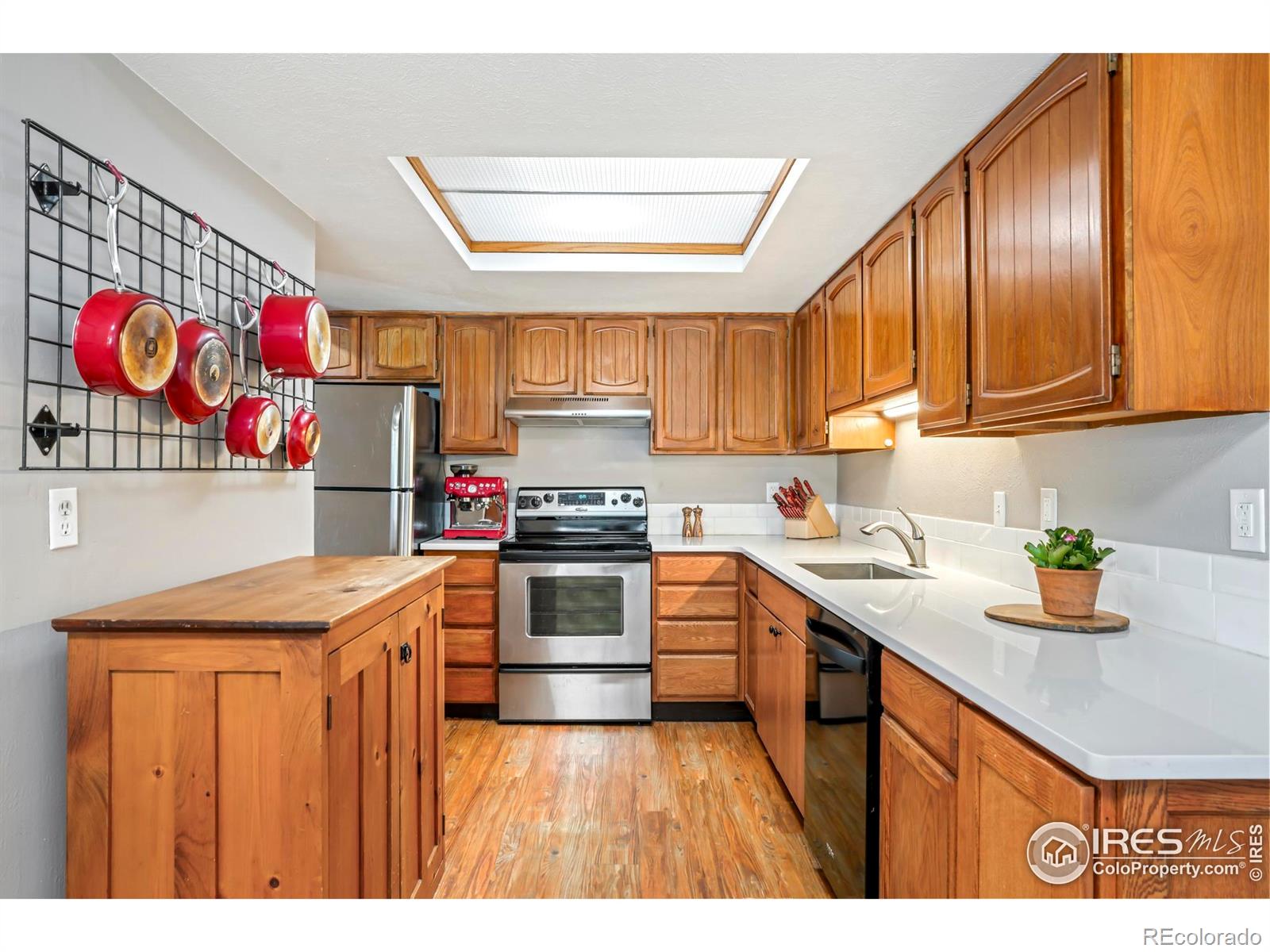 2956 Glenwood Drive, Boulder, CO, 80301 2 2956 Glenwood Drive