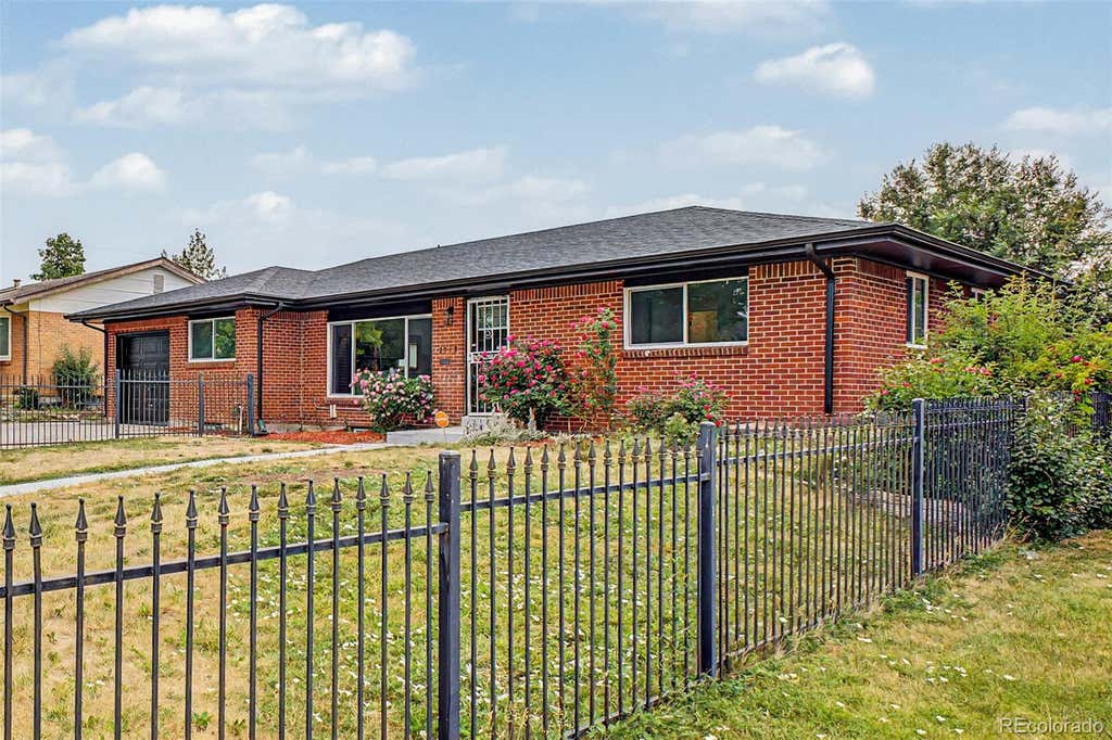 Photo of 2318 S Perry Street, Denver, CO 80219 (MLS # 3417096)