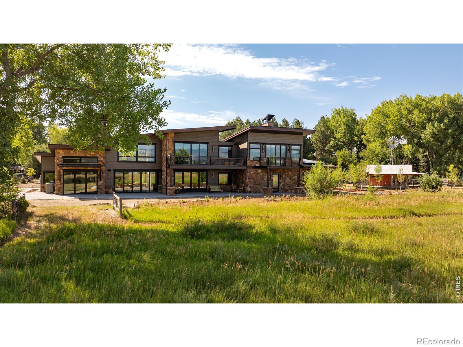 12357 N 75th Street