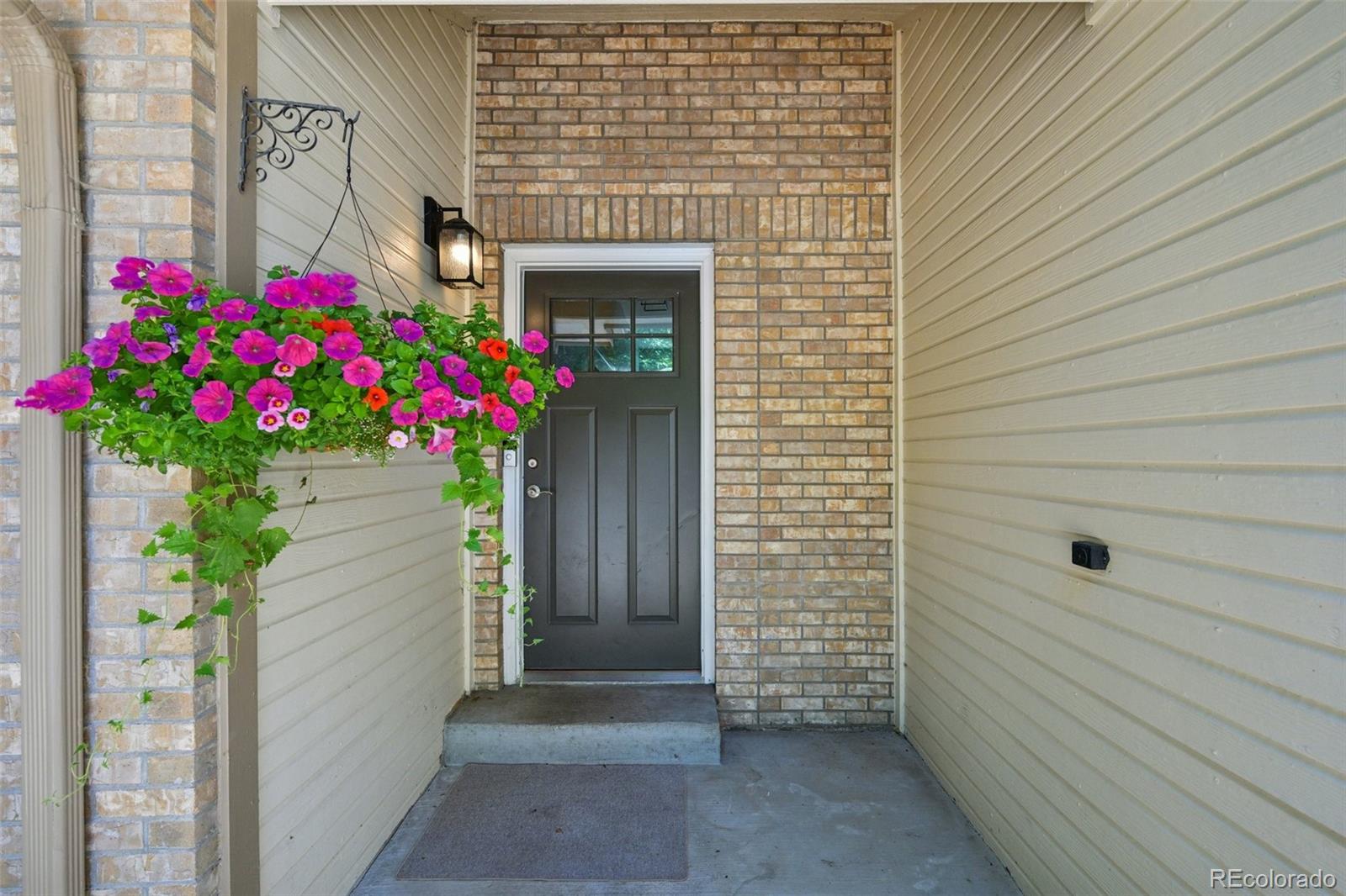 6468 S Forest Street, Centennial, CO, 80121 1 6468 S Forest Street