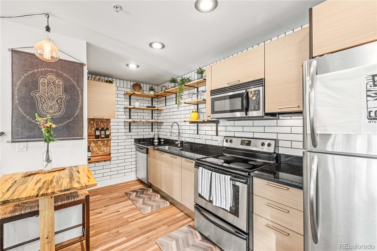 2837 Vallejo Street 101