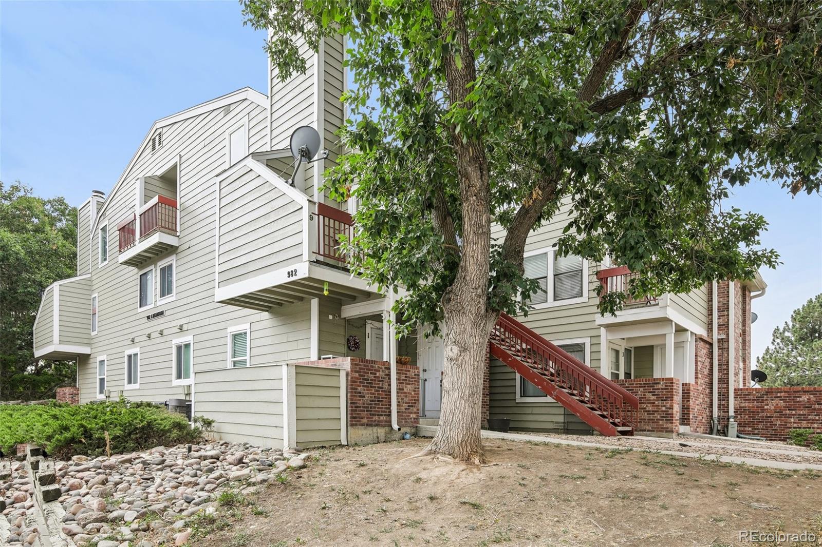 982 S Dearborn Way 18