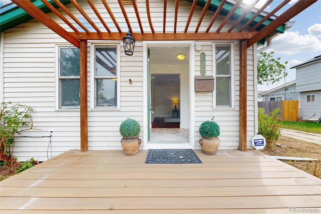 Photo of 1234 Willow Street, Denver, CO 80220 (MLS # 9891507)