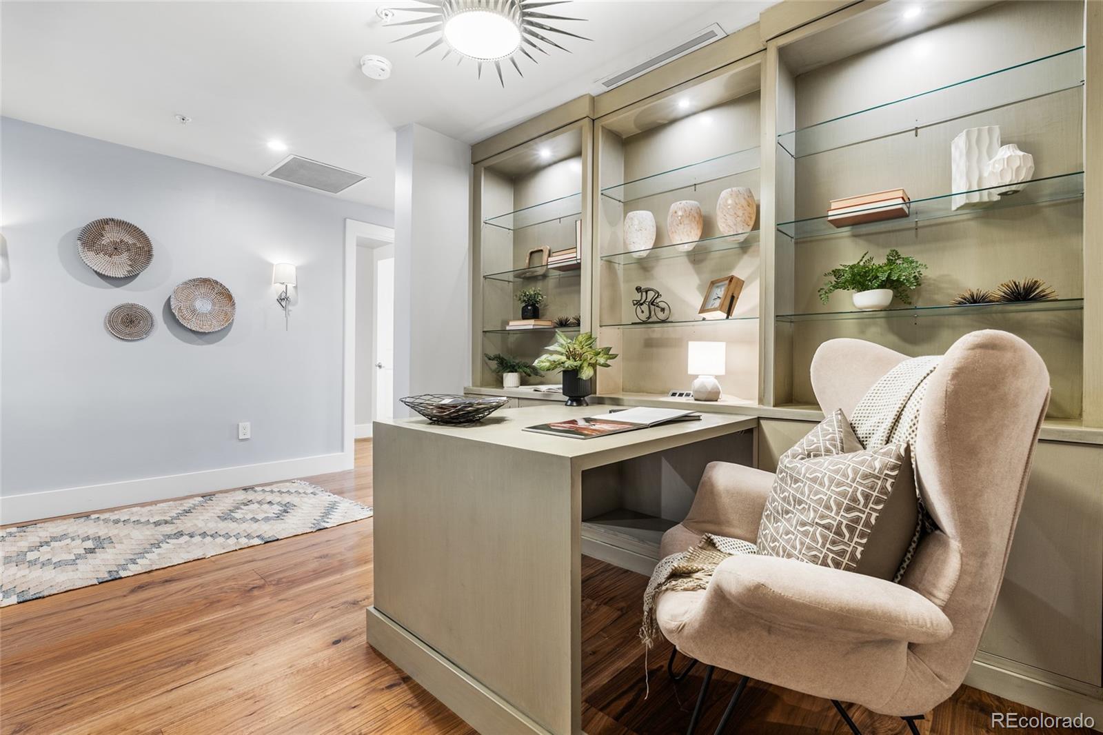 1411 Wynkoop Street 806