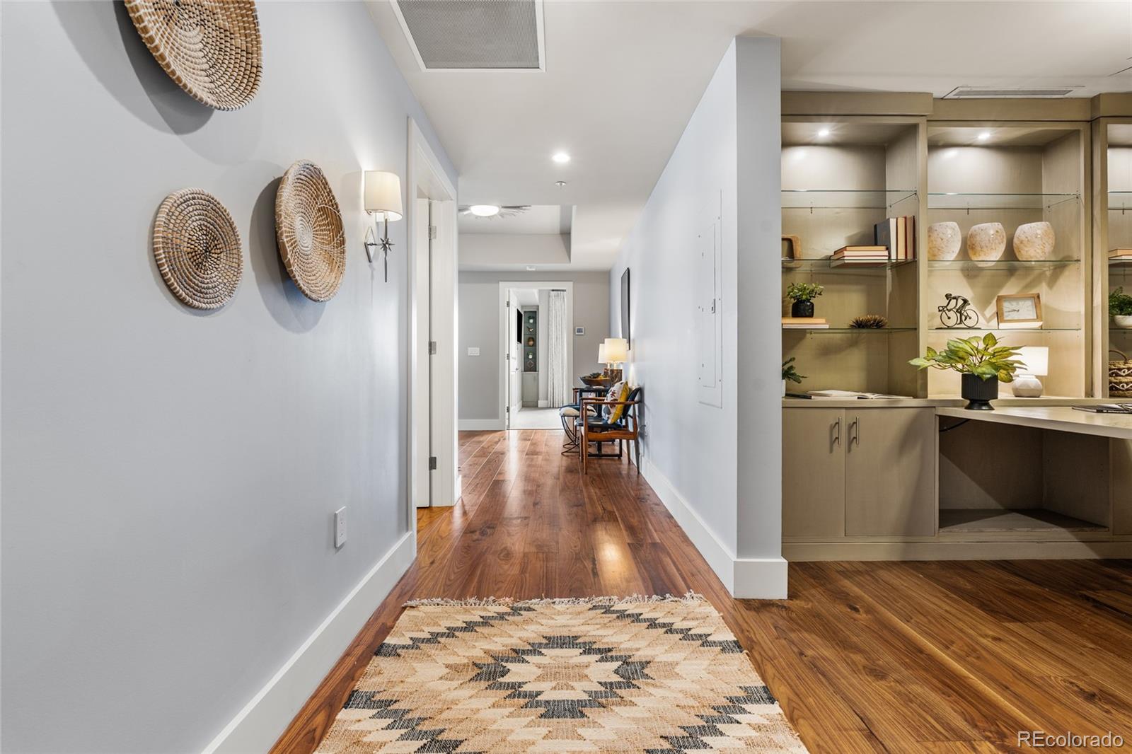 1411 Wynkoop Street 806