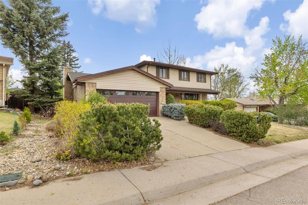 Photo of 6189 S Ash Circle, Centennial, CO 80121 (MLS # 7726052)