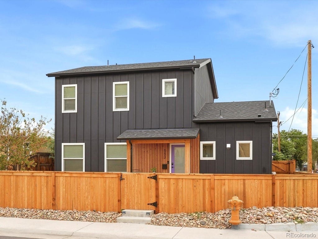 Photo of 550 S Raleigh Street, Denver, CO 80219 (MLS # 9716306)