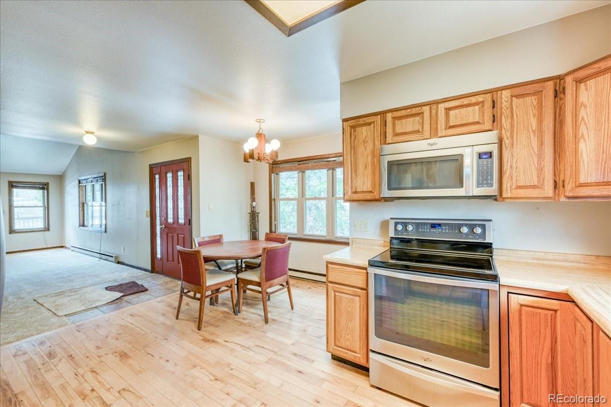 211 Burgundy Circle