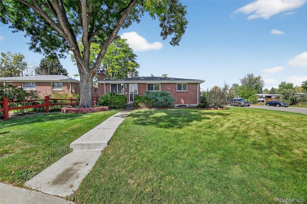 Photo of 8931 Hastings Way, Westminster, CO 80031 (MLS # 2456096)