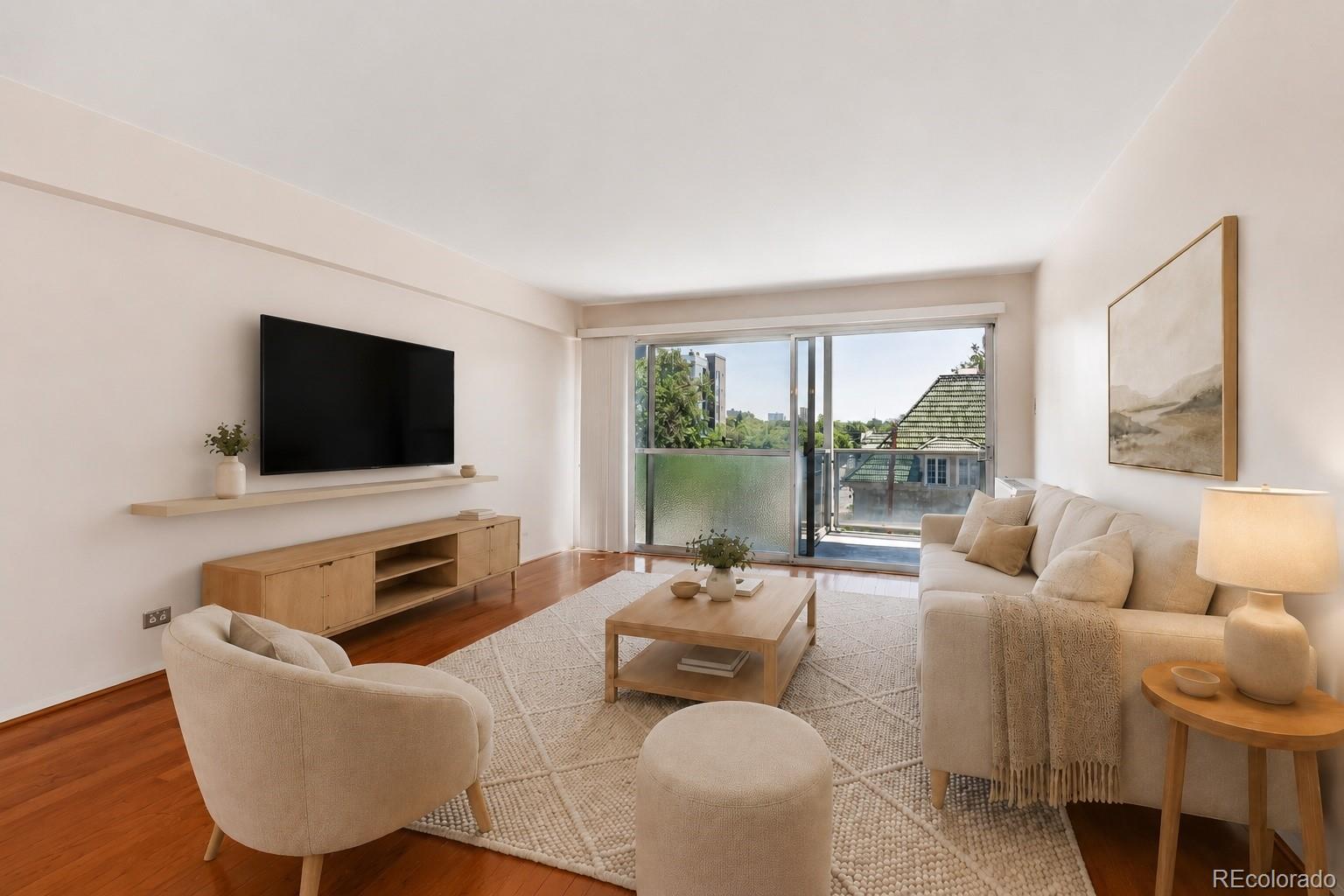 888 N Logan Street 5G
