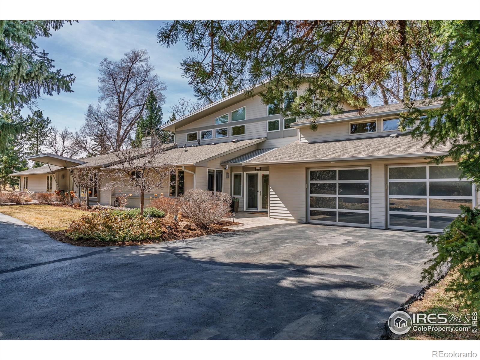 303 Sky Lark Way