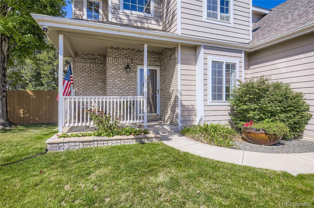 Photo of 805 Waxberry Court, Loveland, CO 80538 (MLS # 6940665)