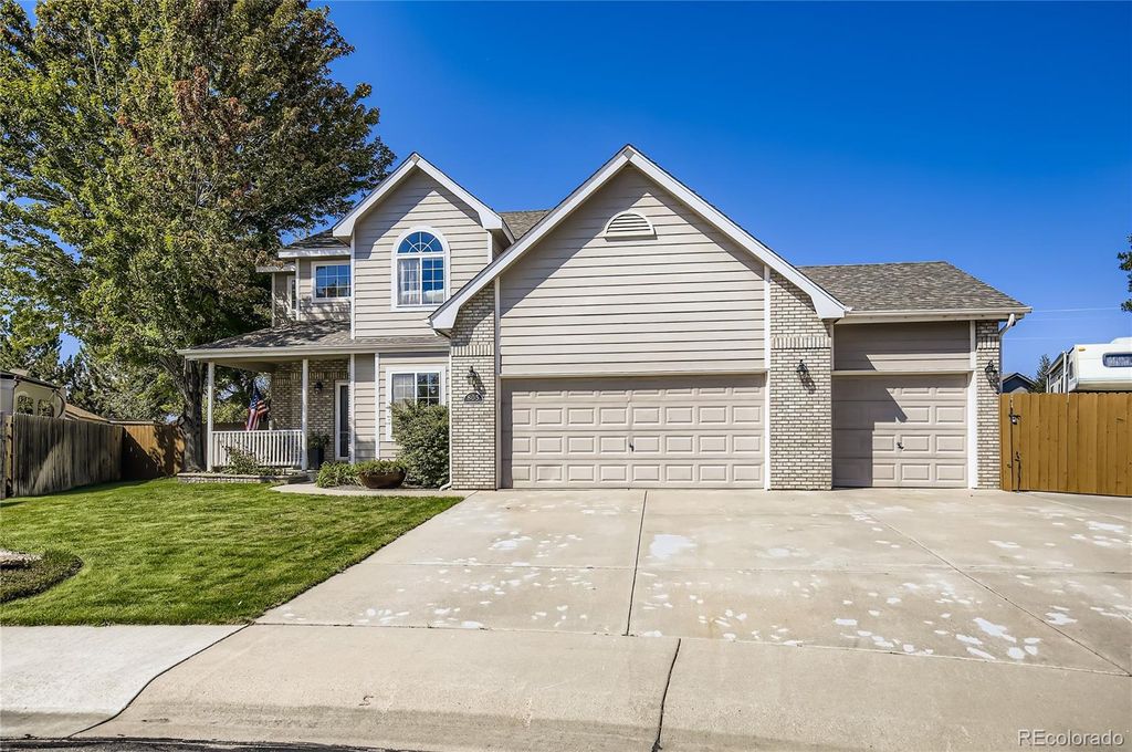 Photo of 805 Waxberry Court, Loveland, CO 80538 (MLS # 6940665)