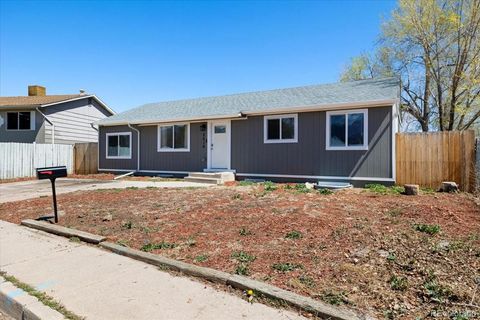 Single Family Residence in Colorado Springs CO 2016 El Paso Avenue 43.jpg