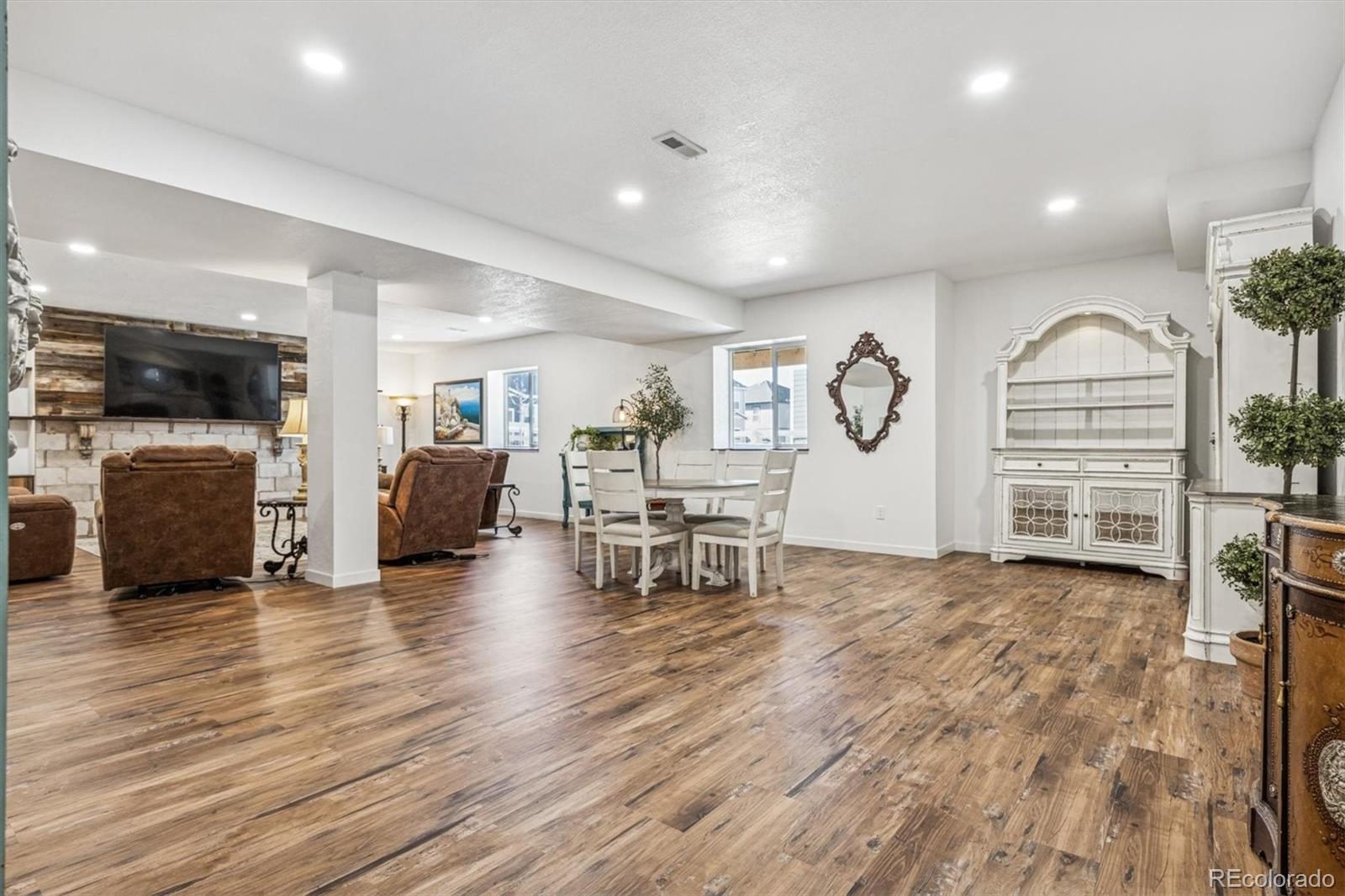 4985 Cattle Cross Lane