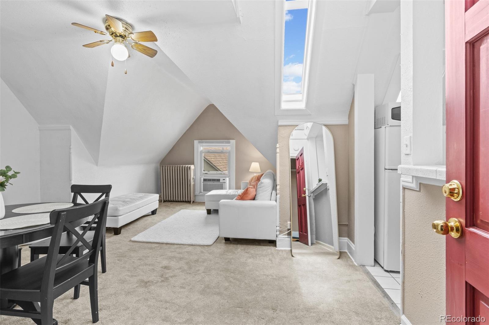 1136 N Logan Street 8