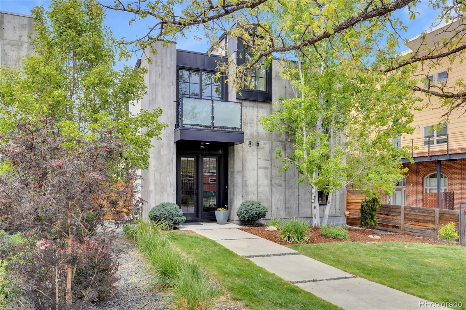 3115 W 25th Avenue