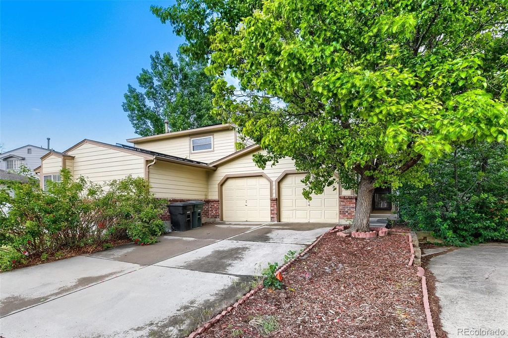 Photo of 12656 Forest Drive, Thornton, CO 80241 (MLS # 9726164)