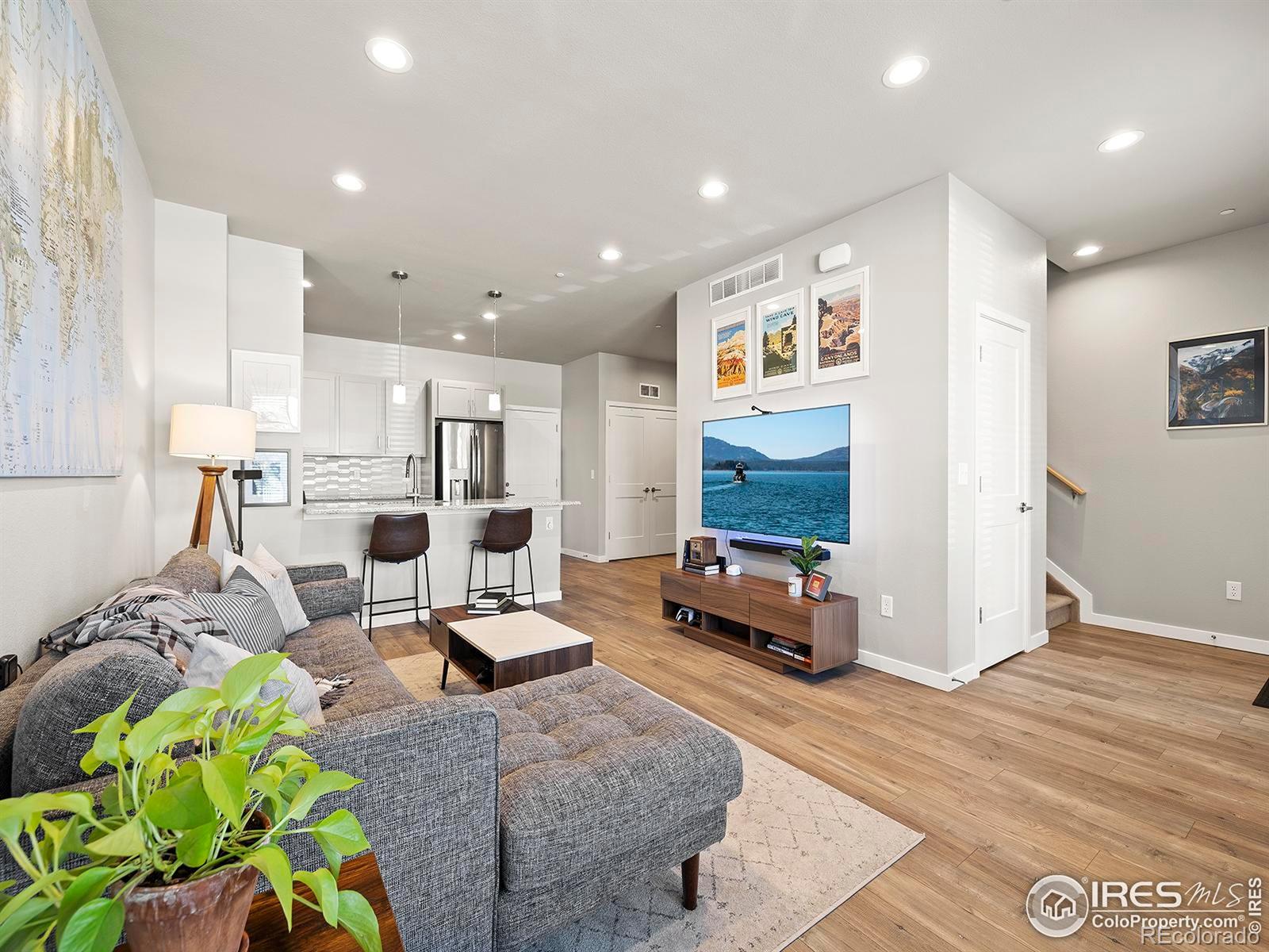 744 Wagon Trail Road 4