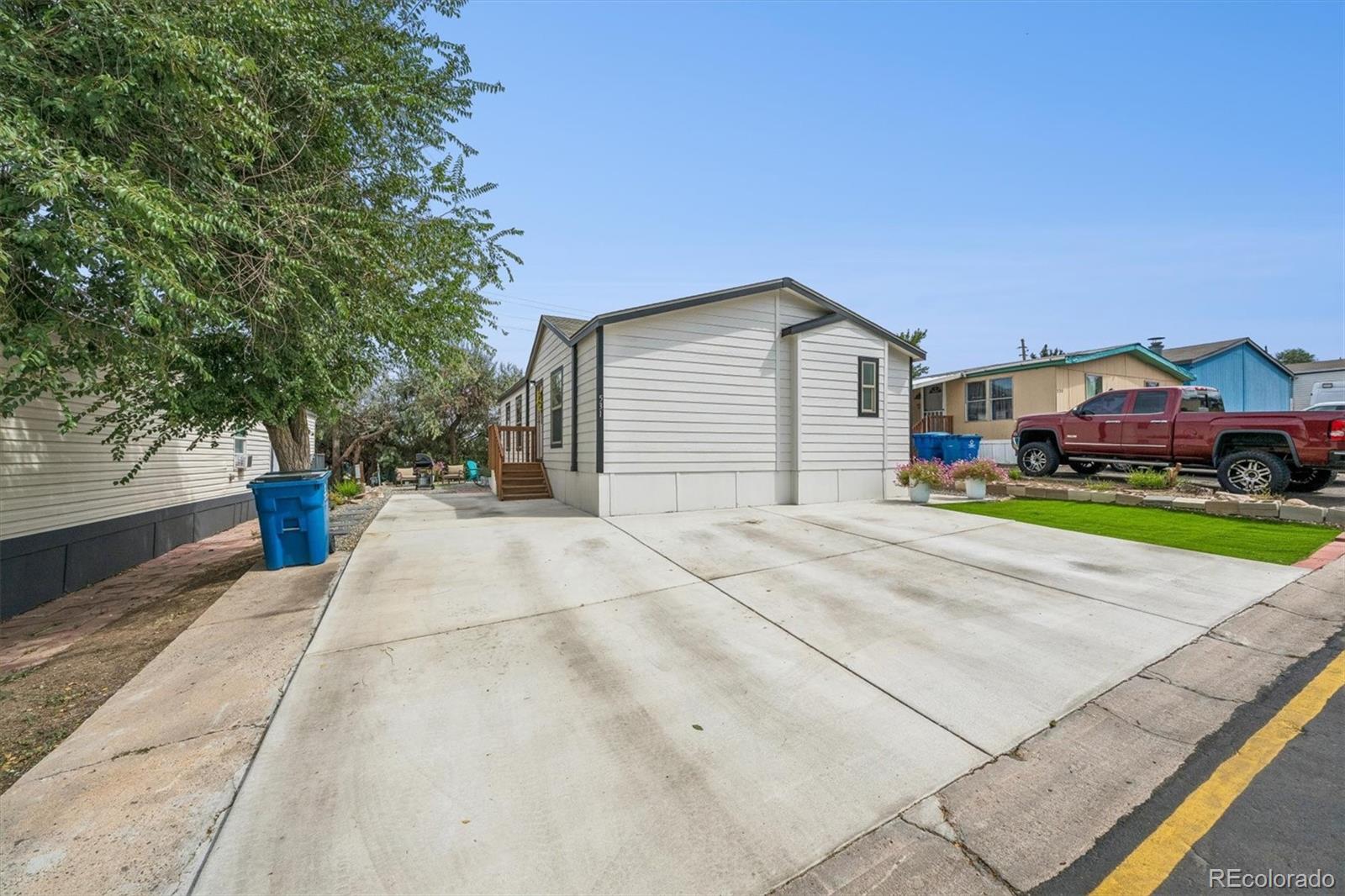 9400 Elm Court