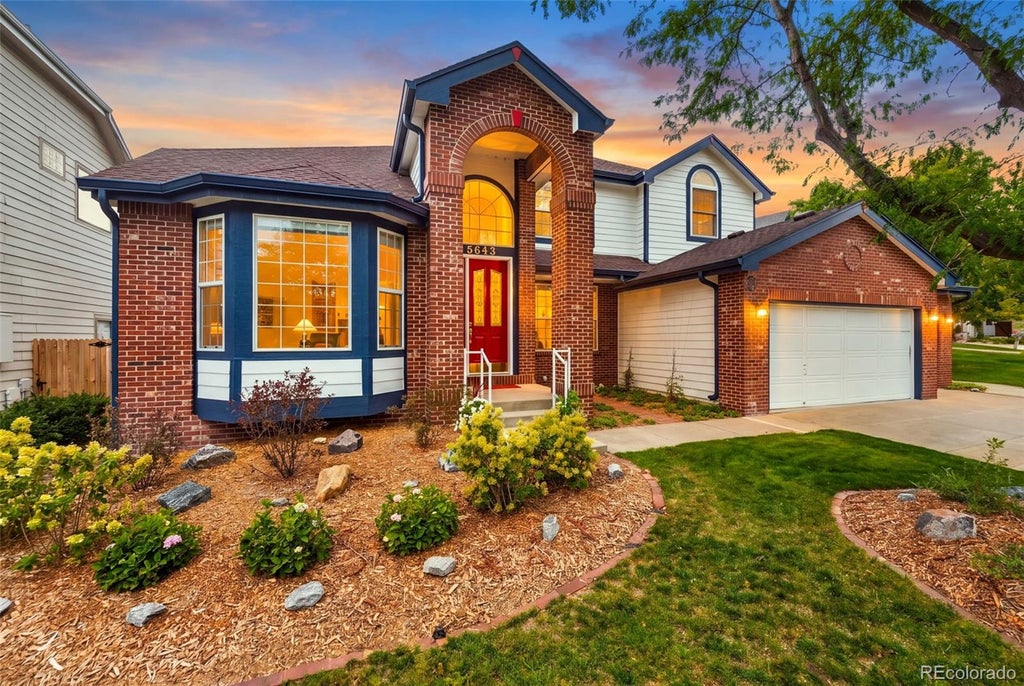 Photo of 5643 S Ventura Court, Centennial, CO 80015 (MLS # 1562167)