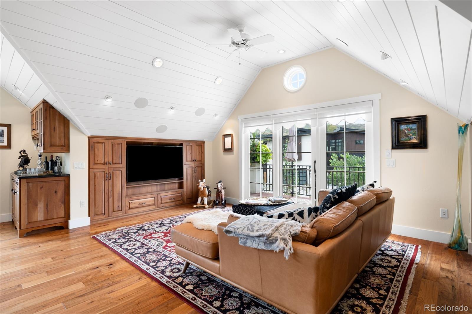 3166 Juniper Court