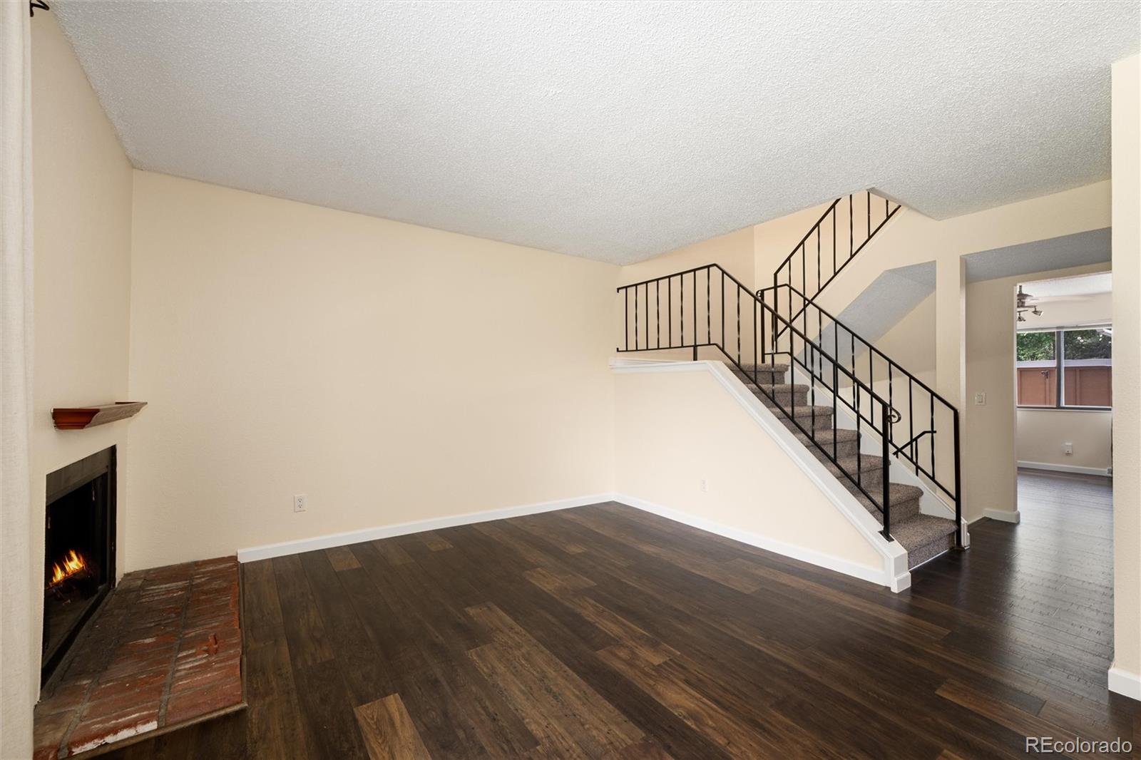 562 Vance Street D9