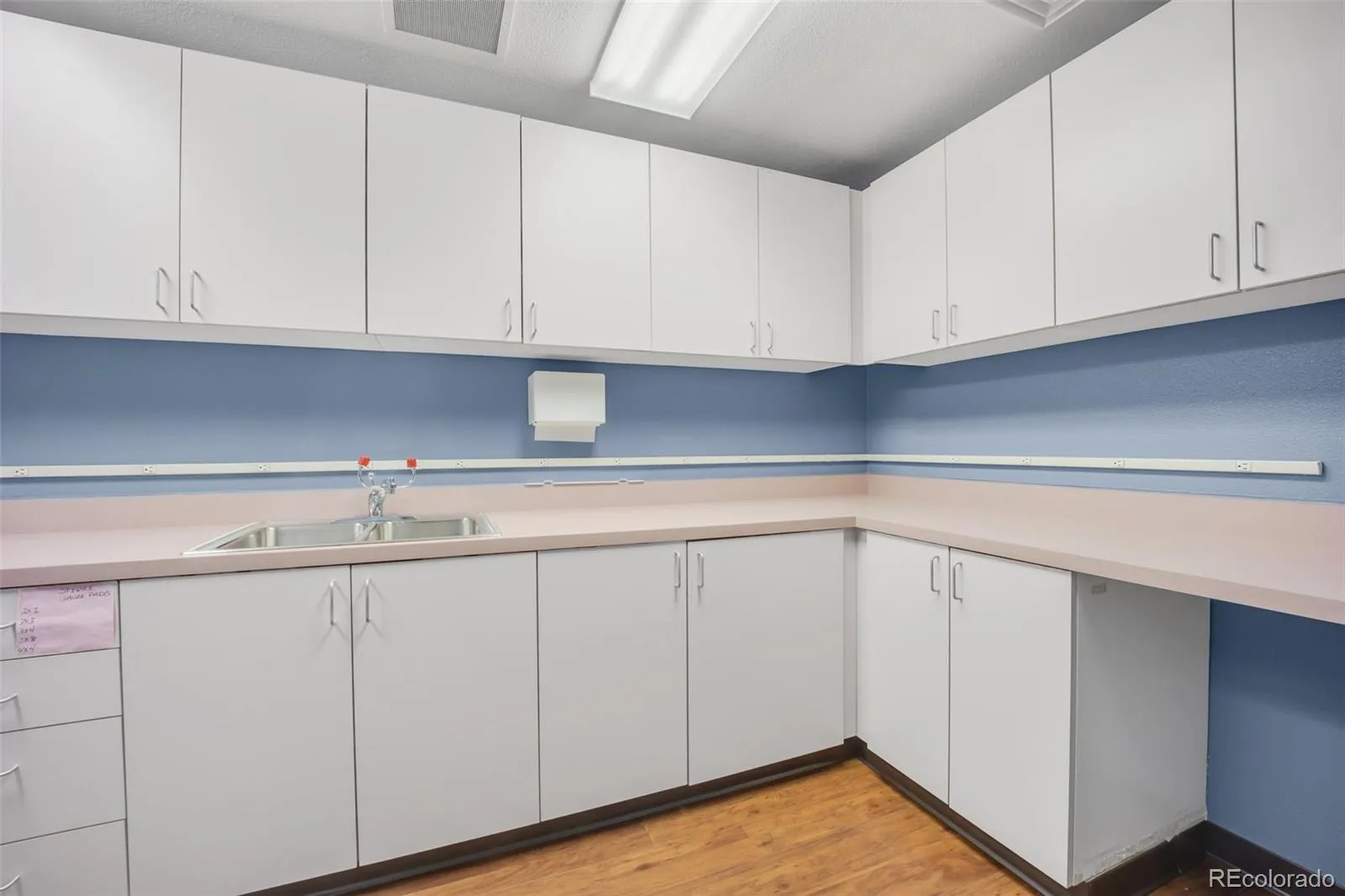 Colorado Springs, Colorado 80909, United States, ,Commercial,Active,60651