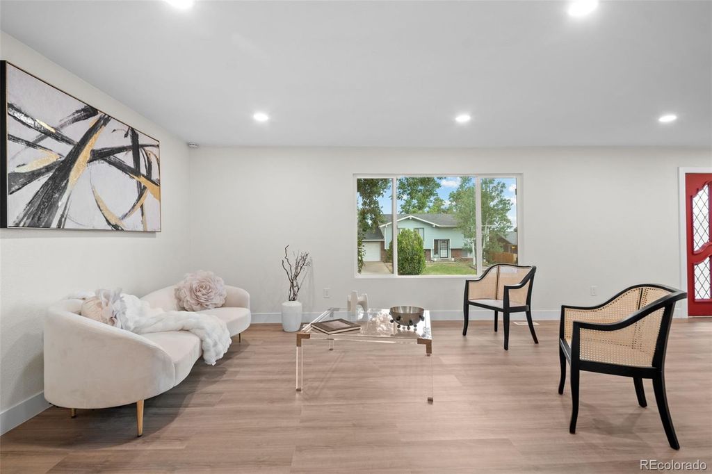 Photo of 7345 E Hinsdale Place, Centennial, CO 80112 (MLS # 3323937)