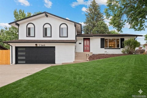 Photo of 7345 E Hinsdale Place, Centennial, CO 80112 (MLS # 3323937)