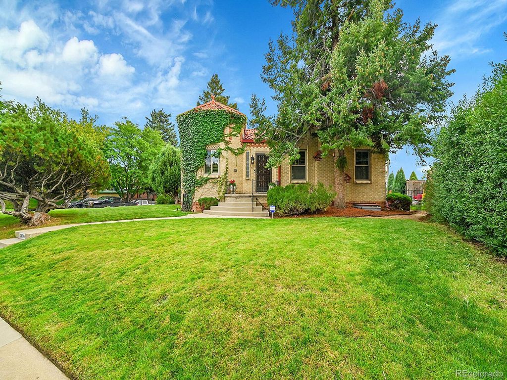 Photo of 4400 W 32nd Avenue, Denver, CO 80212 (MLS # 8905884)
