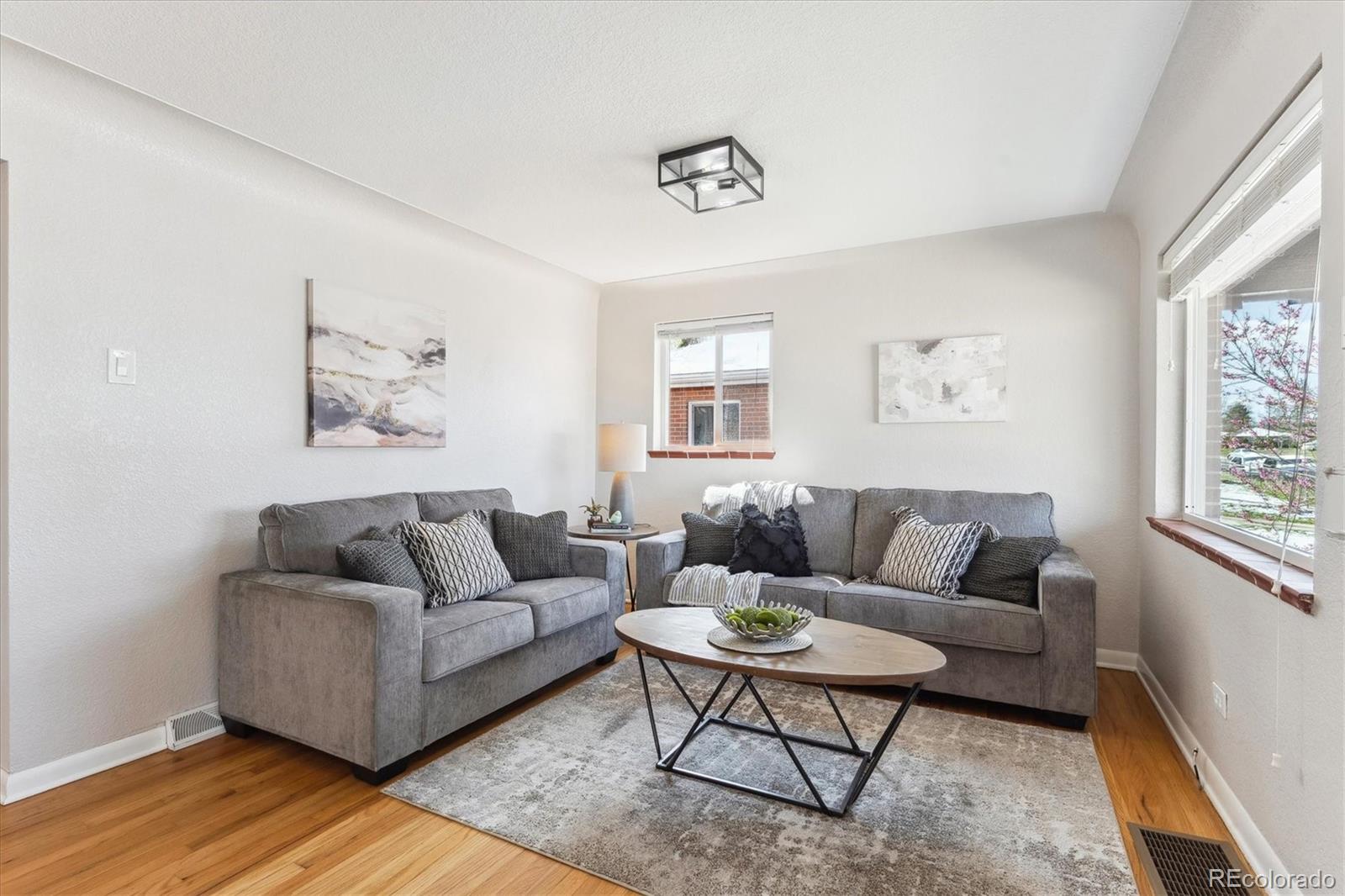 3258 Niagara Street, Denver, CO, 80207 4 3258 Niagara Street