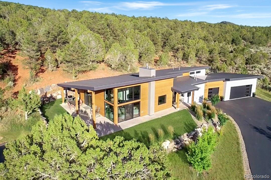 1015 Hidden Valley Drive