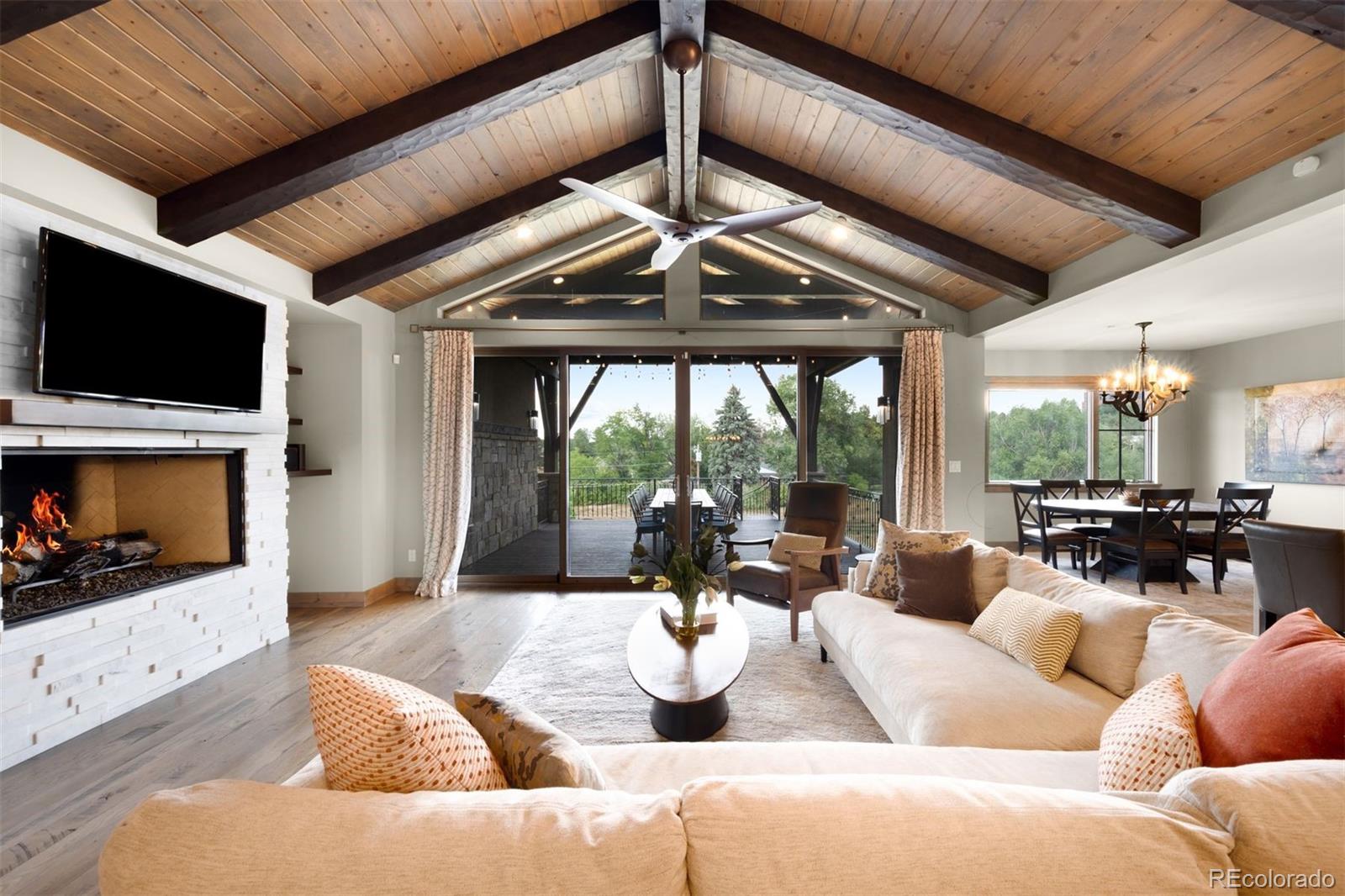 6477 Manor Drive