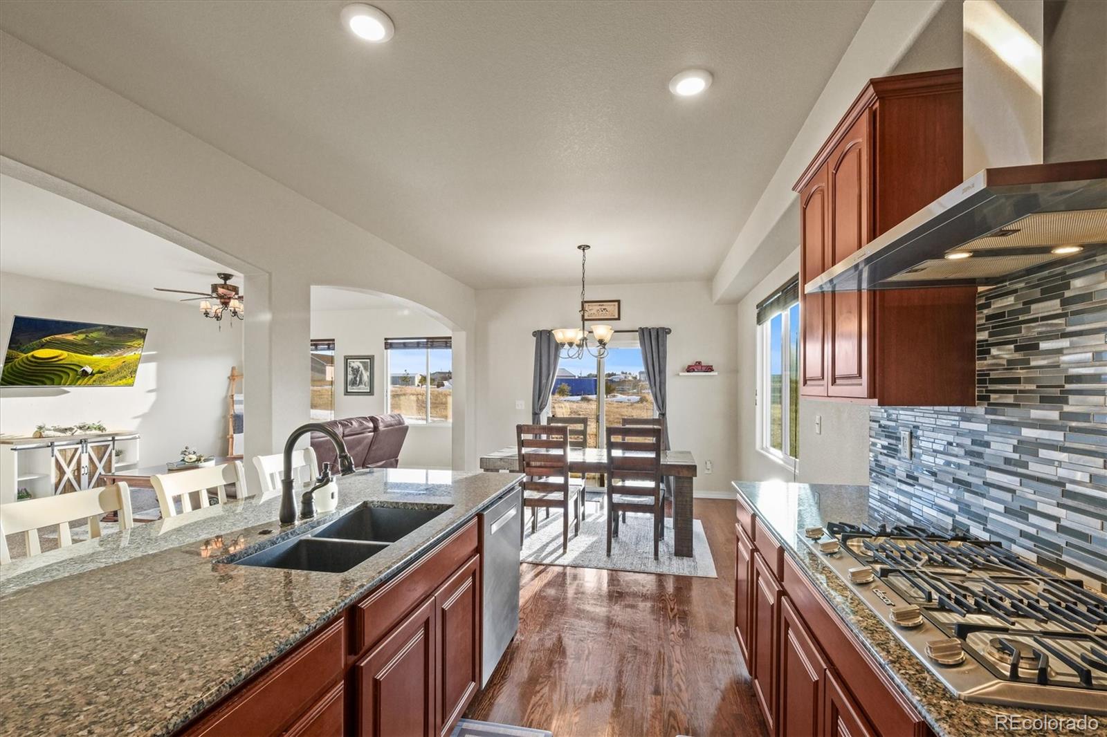 13590 Woodlake Road