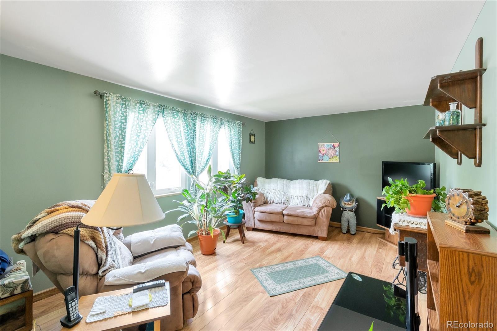 6994 W Hinsdale Drive, Littleton, CO, 80128 2 6994 W Hinsdale Drive