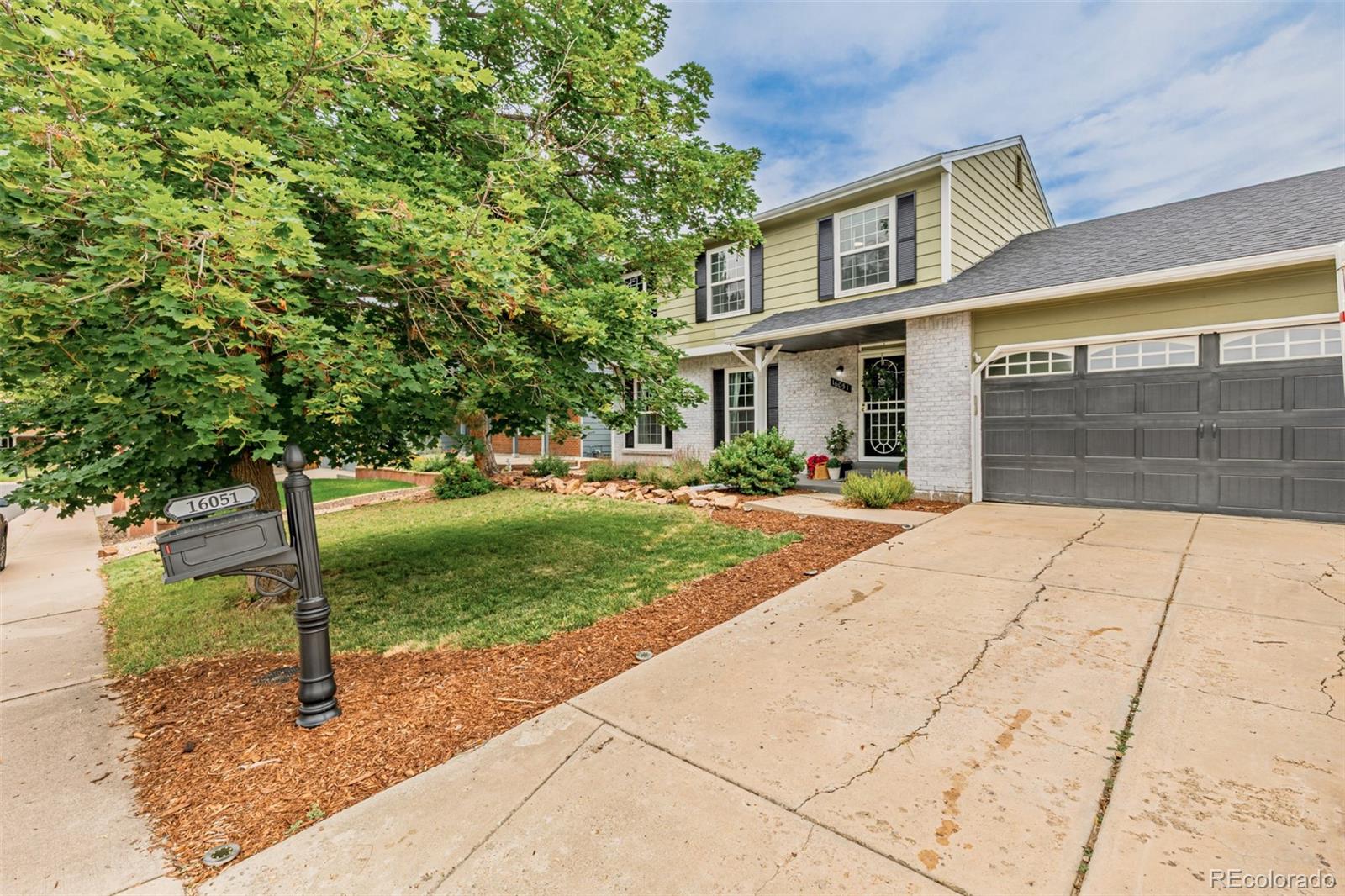 16051 E Alabama Drive