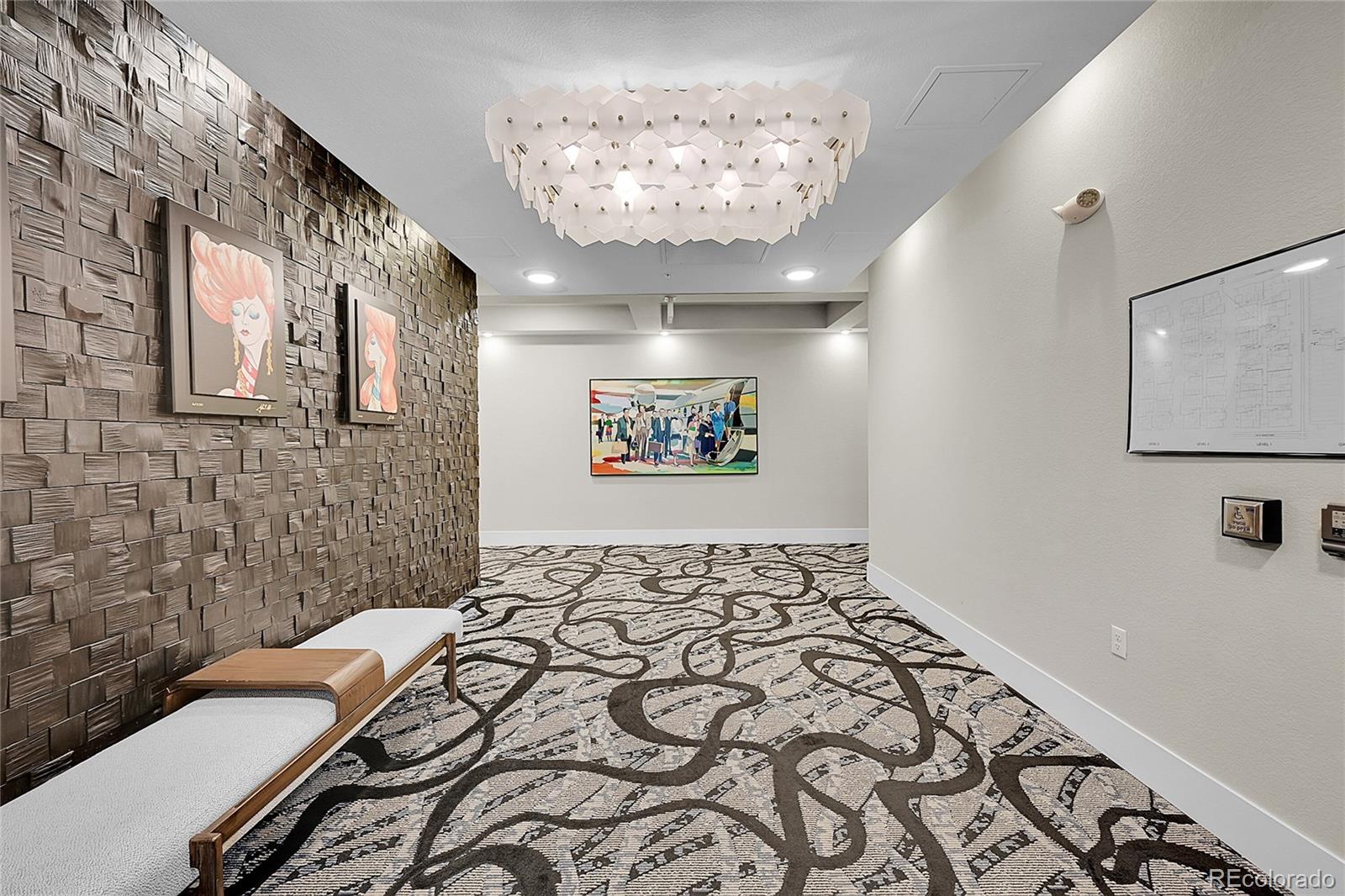 6619 E Lowry Boulevard 112