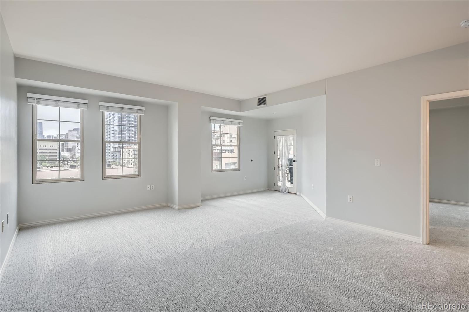 300 W 11th Avenue 5I