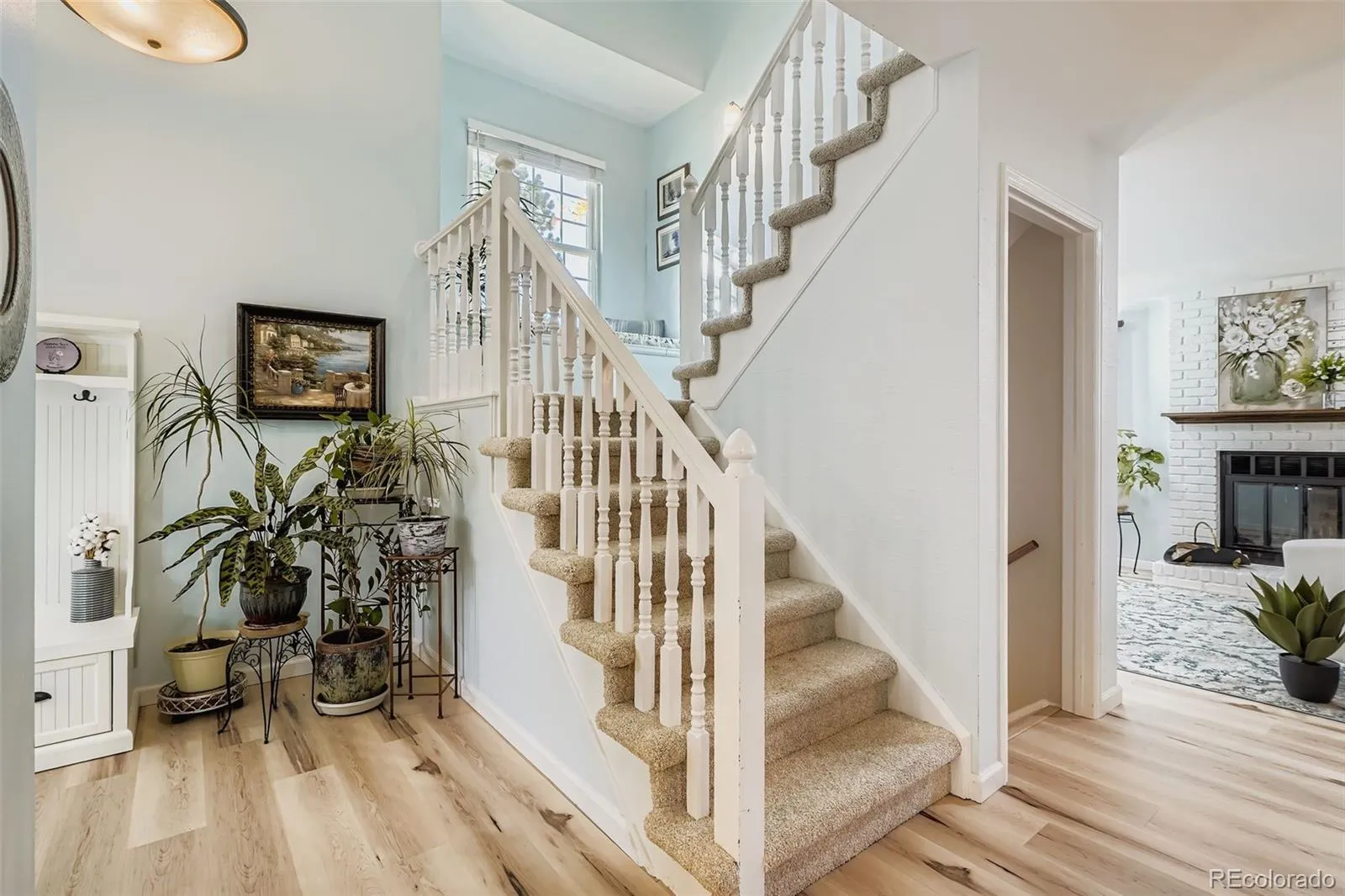 Littleton, Colorado 80123, United States, 3 Bedrooms Bedrooms, ,2 BathroomsBathrooms,Residential,Coming Soon,226408