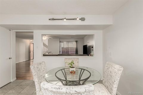 2903 S Locust Street Denver CO 80222