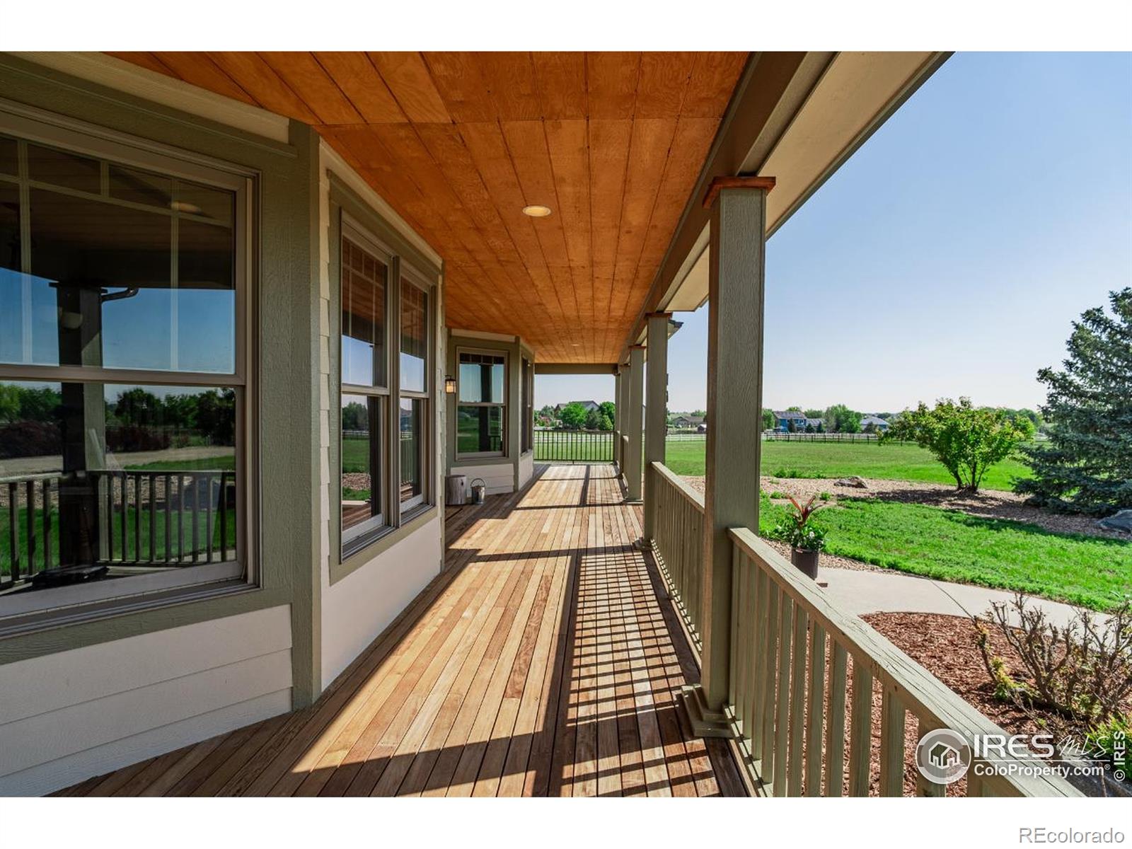 1625 Peak Lane