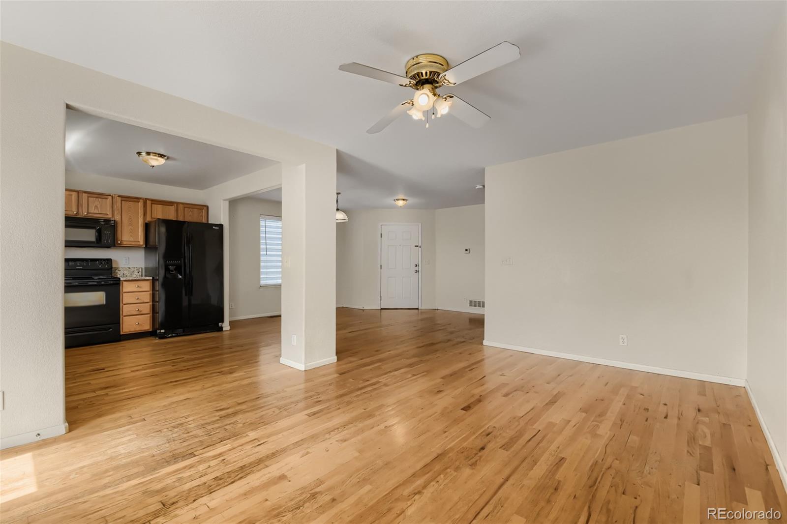 582 W 91st Drive