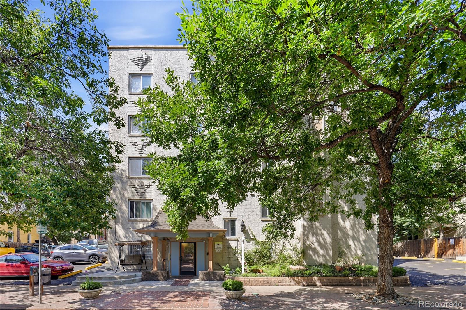 1125 N Washington Street 307